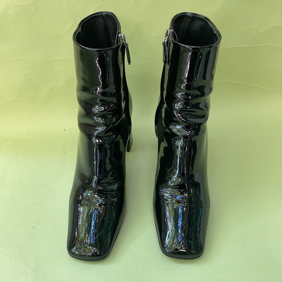 Prada black patent leather booties - Picture 7 of 16